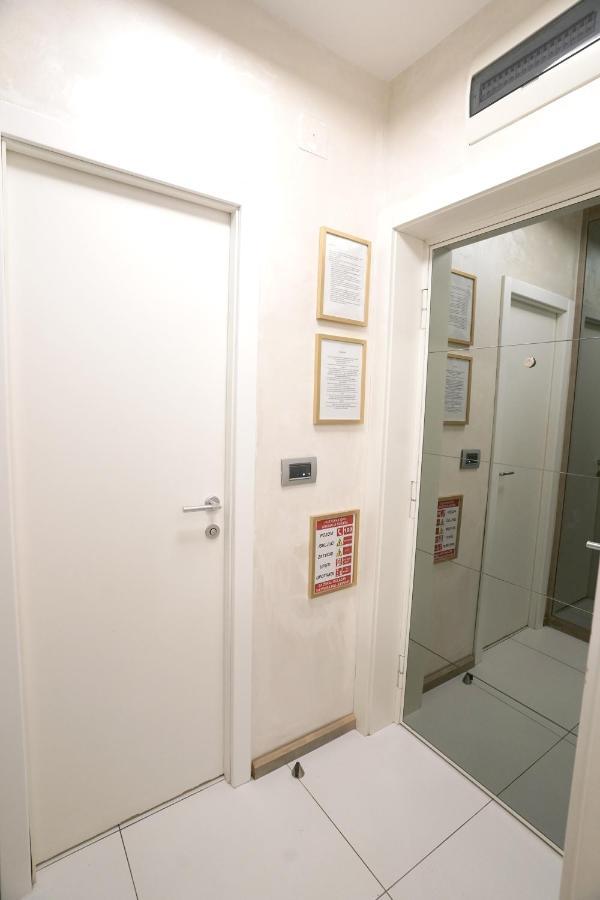 Apartman Stash Βελιγράδι Εξωτερικό φωτογραφία